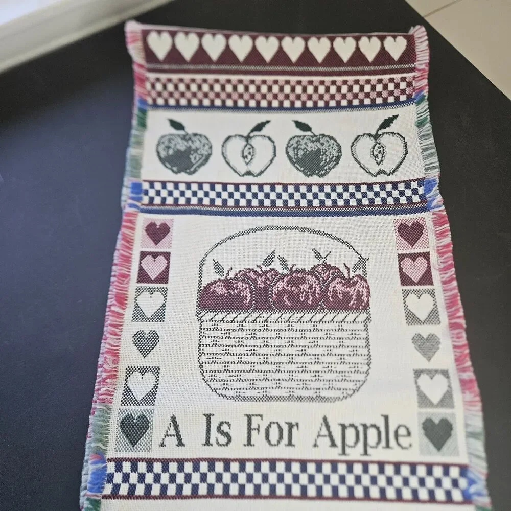 A is for Apple VTG Runner & 4 Placemats Tapestry Fringe Hearts Checkered Red Grn